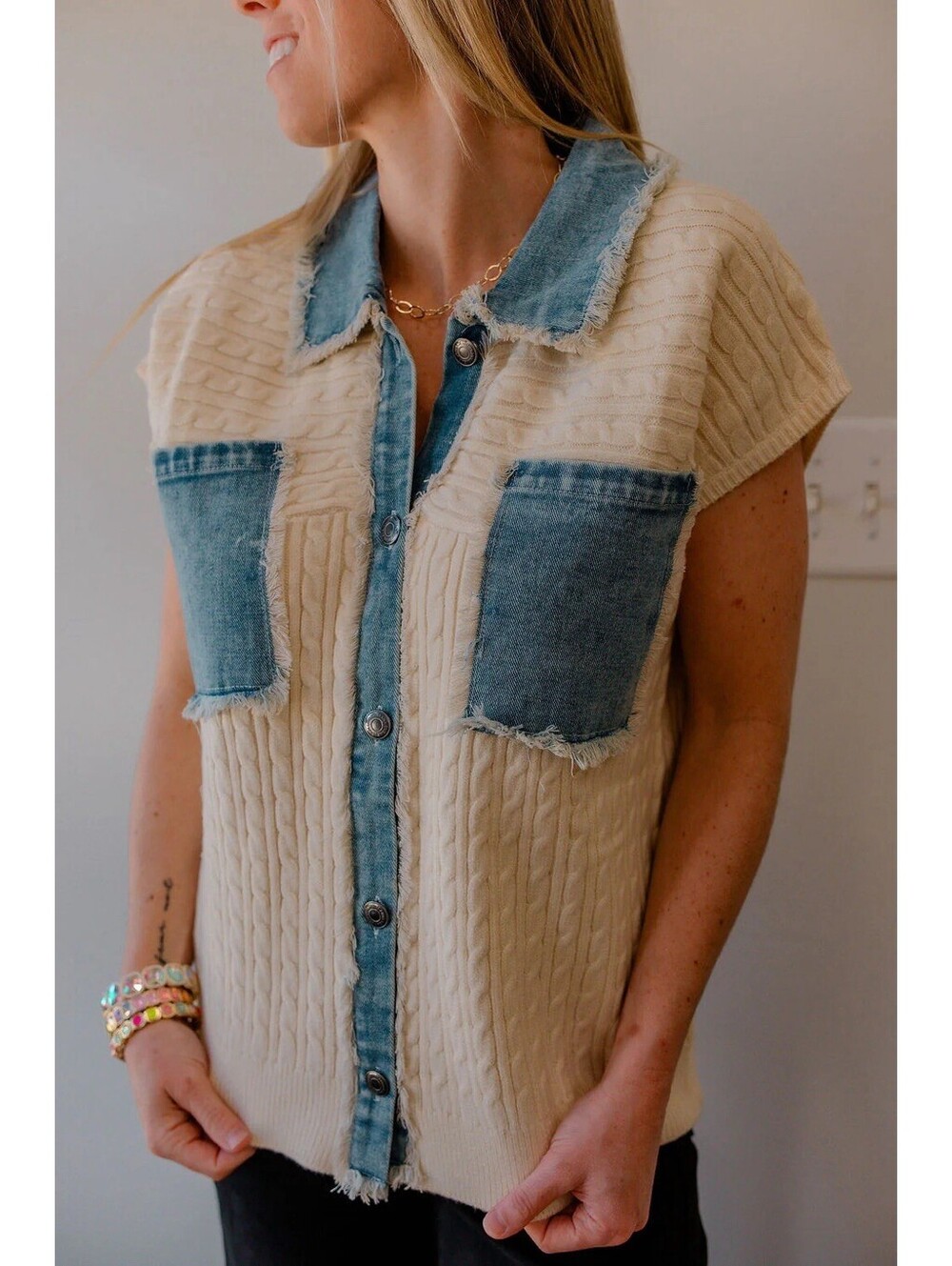 AnnieWear‎ Los Angeles Women’s Sz Large Sunshine Patch Pocket Denim Blouse